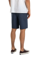 Reell Reflex Easy Short in Superior Navy, 80% katoen 16% polyester 4% elastan Flex-stof short met elastische koordtaille opgestikte achterzakken en subtiele Reell branding in diepe marineblauwe kleur, verkrijgbaar bij Revert 95 Haarlem

