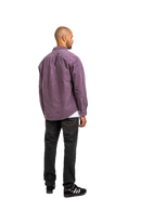 Reell Strike Shirt Baby Cord Purple, overhemd van 100% cotton 16-wale corduroy met rechte pasvorm en geweven label op de schouder, maten S-XL, verkrijgbaar bij Revert 95 Haarlem