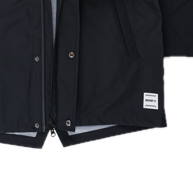 Revert 95 Always Good Technical Jacket – technisch waterafstotend jack met capuchon en Revert 95 branding