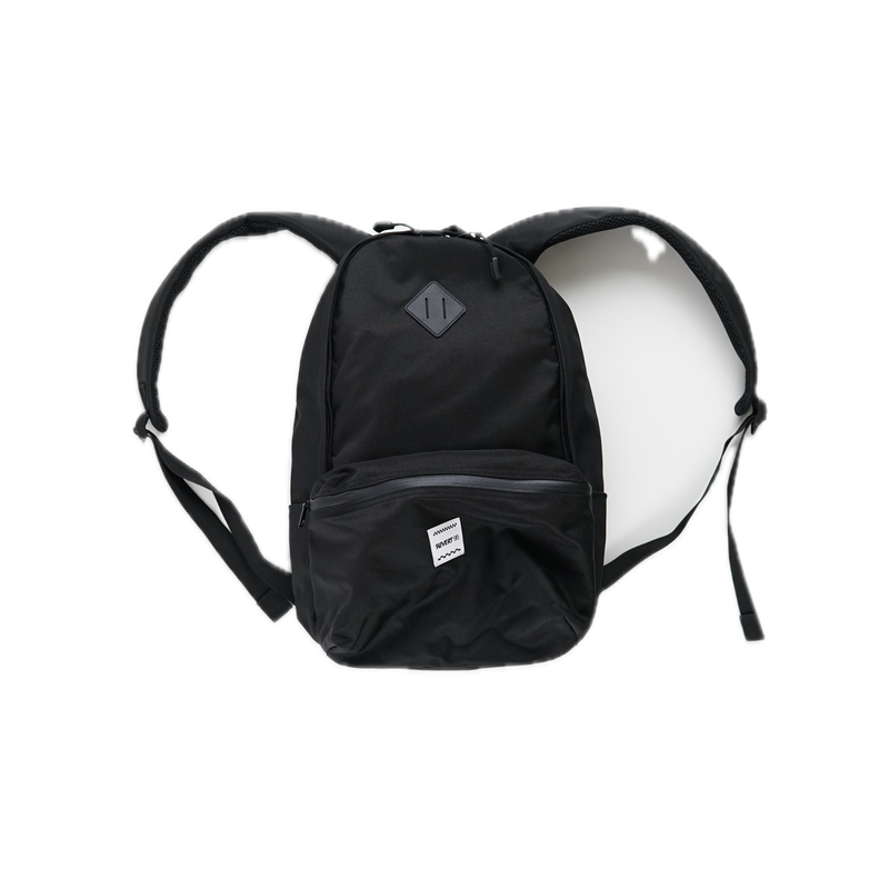 Revert 95 Always Good School Backpack – ruime schooltas met Revert 95 branding en meerdere vakken