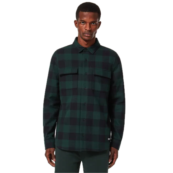 Koop de Oakley Bear Cozy Flannel Hunter Green Black Check veilig en snel bij Revert 95 online of kom hem checken in de winkel in Haarlem.