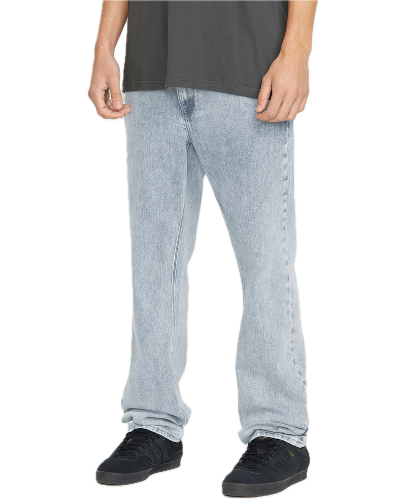 Koop de Volcom Solver Denim Carolina Blue veilig en snel bij Revert 95 online of kom hem checken in de winkel in Haarlem.