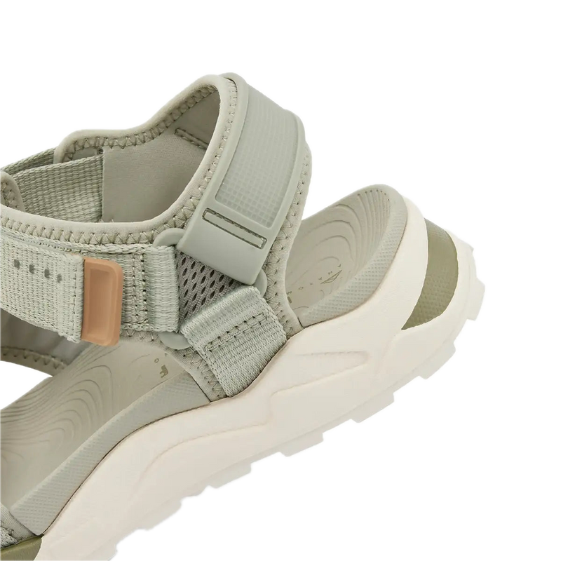 Koop de Reef Cross-Shore Sage Tan veilig en snel bij Revert 95 online of kom hem checken in de winkel in Haarlem.