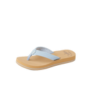 Reef Cushion Breeze dames slipper in Dusty Blue met zachtste Cushion EVA voetbed, anatomische boogsteun en synthetische nubuck riem, verkrijgbaar bij Revert 95 Haarlem