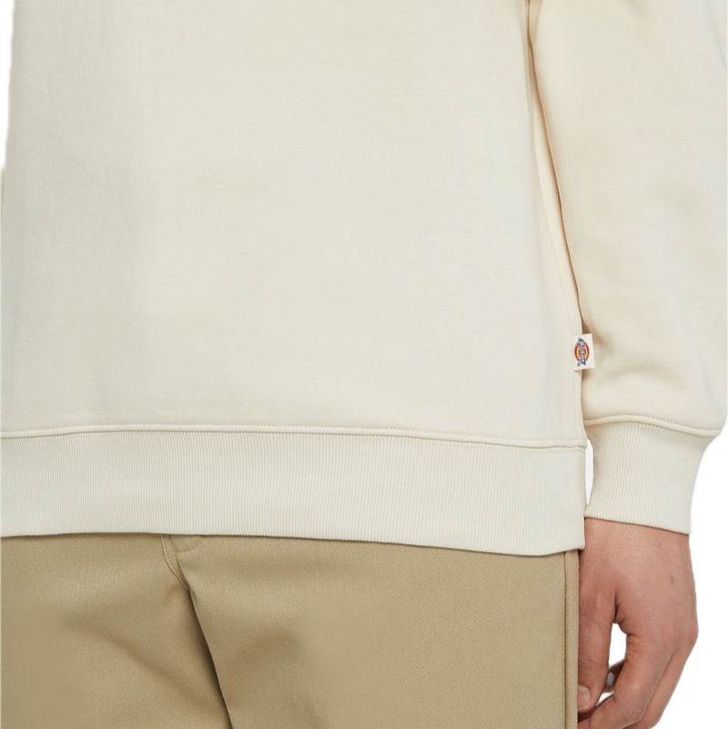 Koop de Dickies Oakport Sweatshirt Whitecap Gray veilig  en snel bij Revert 95 online of kom hem checken in de winkel in Haarlem.