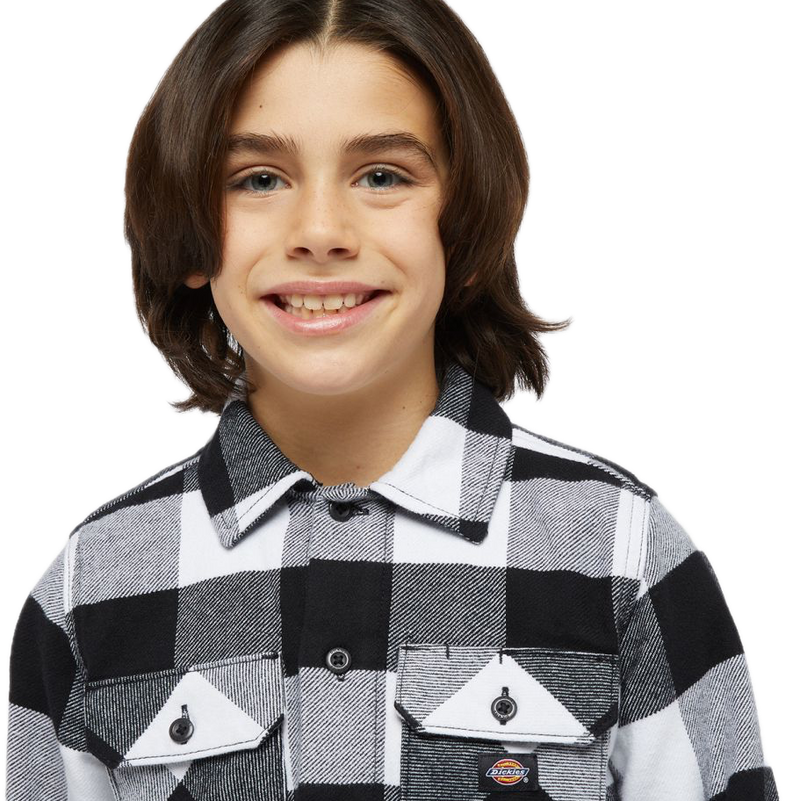 Koop het Kids Sacramento Shirt veilig  en snel bij Revert 95 online of kom hem checken in de winkel in Haarlem.