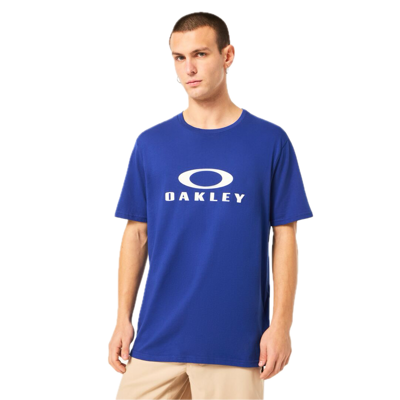 Koop de Oakley O Bark 2.0 T-shirt en snel bij Revert 95 online of kom hem checken in de winkel in Haarlem.