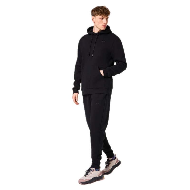 Koop de Oakley Relax Jogger 2.0 Pant veilig  en snel bij Revert 95 online of kom hem checken in de winkel in Haarlem.