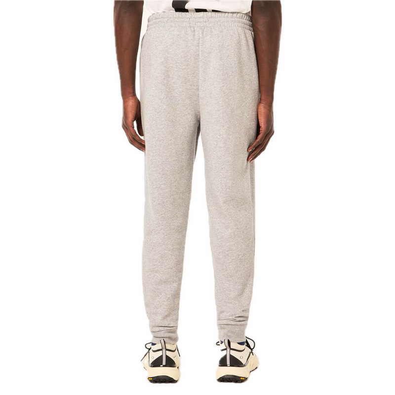 Koop de Oakley Relax Jogger 2.0 Pant veilig  en snel bij Revert 95 online of kom hem checken in de winkel in Haarlem.