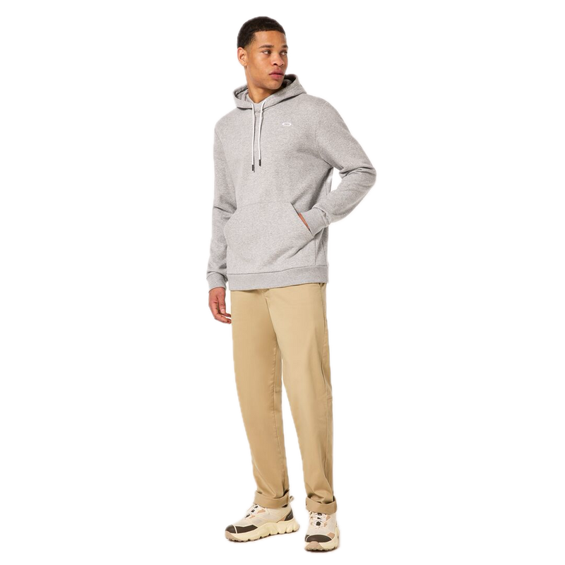 Koop de Oakley Relax Pullover Hoodie 2.0 veilig  en snel bij Revert 95 online of kom hem checken in de winkel in Haarlem.