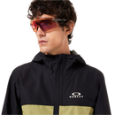 Koop de Oakley Elements Sheel Jacket 2.0 Fern veilig  en snel bij Revert 95 online of kom hem checken in de winkel in Haarlem.