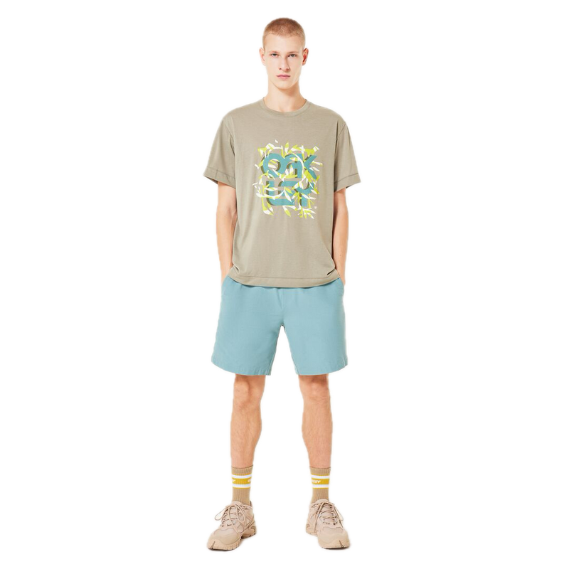 Koop de Oakley All Day Short veilig  en snel bij Revert 95 online of kom hem checken in de winkel in Haarlem.
