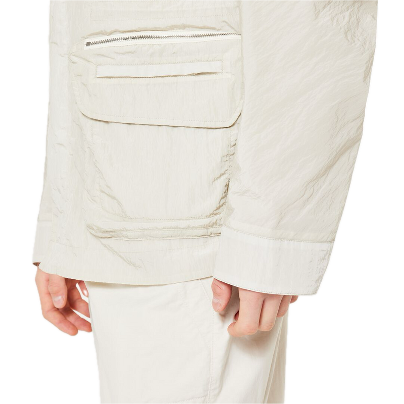 Koop de Oakley Reserve Field Jacket veilig  en snel bij Revert 95 online of kom hem checken in de winkel in Haarlem.
