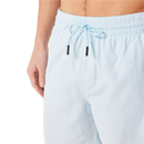 Koop de Oakley Checkered 18 Beachshort veilig en snel bij Revert 95 online of kom hem checken in de winkel in Haarlem.