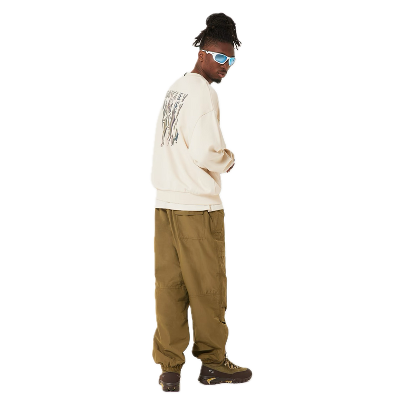 Oakley Stacked Metal Sweatshirt – crewneck sweater met metalen Oakley Stacked-logo op de borst