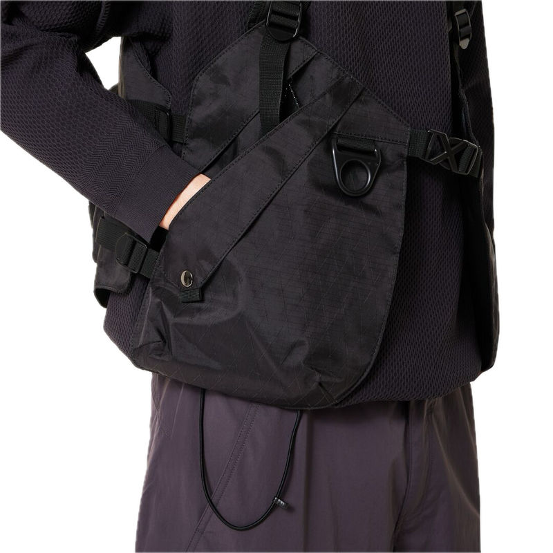 Koop de Oakley Field Gear Line AP Vest 5.0 veilig en snel bij Revert 95 online of kom hem checken in de winkel in Haarlem.
