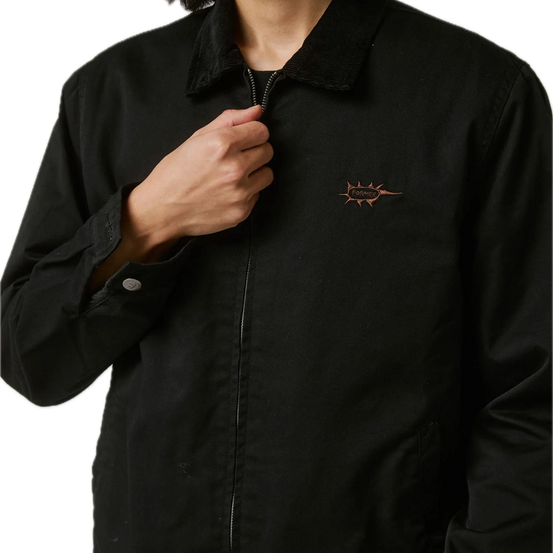Koop de Former Reynolds Jacket en snel bij Revert 95 online of kom hem checken in de winkel in Haarlem.