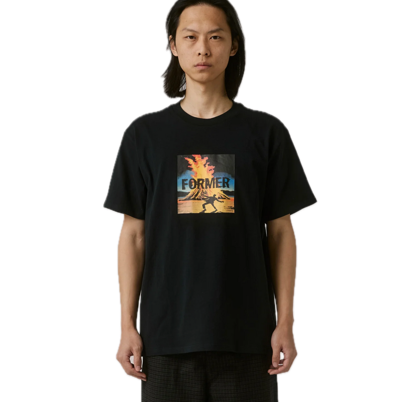 Koop de Former Everlast T-shirt veilig en snel bij Revert 95 online of kom hem checken in de winkel in Haarlem.