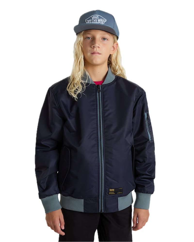Koop het Vans Copley Bomber Jacket Kids veilig en snel bij Revert 95 online of kom hem checken in de winkel in Haarlem.