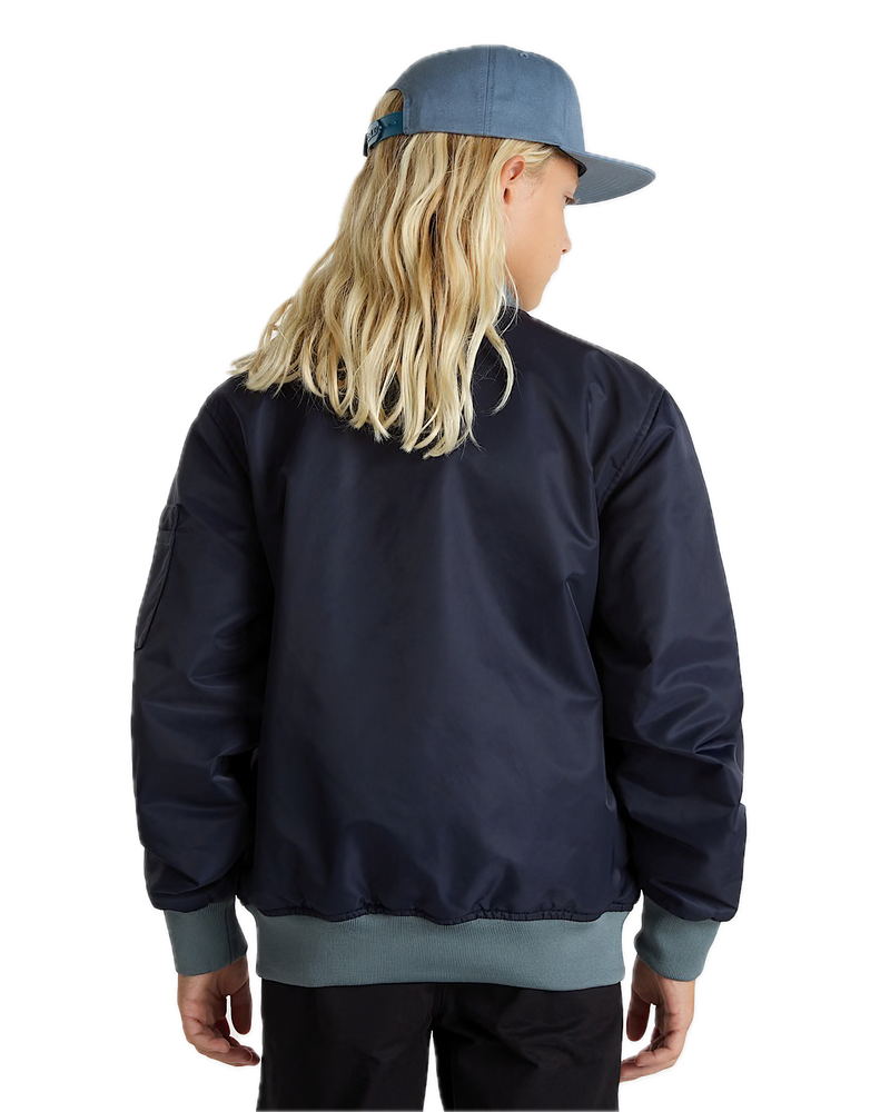 Koop het Vans Copley Bomber Jacket Kids veilig en snel bij Revert 95 online of kom hem checken in de winkel in Haarlem.