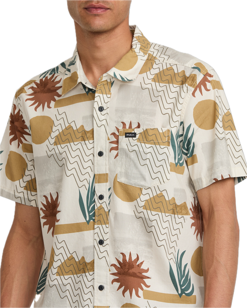 Koop de RVCA Anytime SS Shirt veilig en snel bij Revert 95 online of kom hem checken in de winkel in Haarlem.
