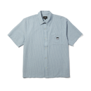 HUF Big Block Striped SS Shirt in Light Blue met yarn dyed block stripes en HUF-gegraveerde knoppen, verkrijgbaar bij Revert 95 Haarlem