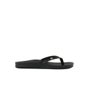 Reef Vista Ivy dames slipper in Black/Black met PVC-vrij vegan leather twee-band upper, metalen logo detail en gecushioned voetbed, verkrijgbaar bij Revert 95 Haarlem