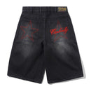 Cash Only Club Denim Shorts Washed Grey, baggy denim short met brass logo knop en 3D embroidery op de achterzak, taillemaatjes 28-42, verkrijgbaar bij Revert 95 Haarlem
