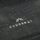 Doughnut Christopher Unearthed Series Backpack in de kleuren Olive en Charcoal, verkrijgbaar bij Revert 95 Haarlem