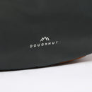 Doughnut Croissant Unearthed Series Crossbody Bag in de kleuren Olive en Charcoal, verkrijgbaar bij Revert 95 Haarlem
