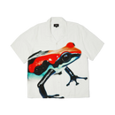 HUF Darien Resort Shirt in Multi, 100% rayon 150G camp collar short sleeve resort shirt met engineered HUF frog artwork op voorpanelen in witte basis met kleurrijke frog colors button-down front branded buttons side vent slits relaxed fit, verkrijgbaar bij Revert 95 Haarlem