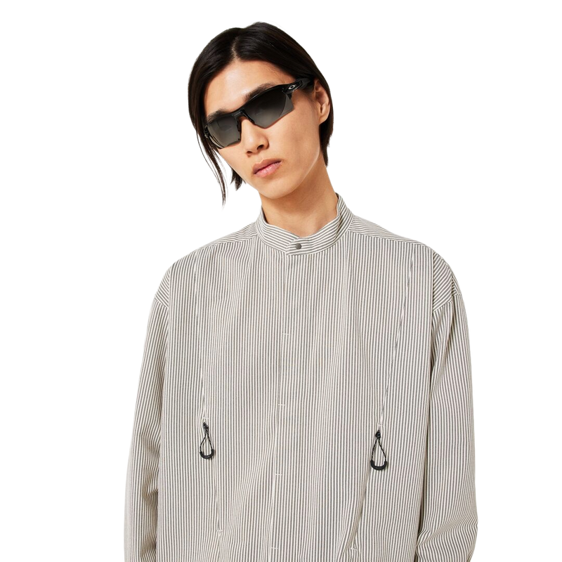 Koop de Oakley Field Gear Line Fuel LS Shirts 5.0 veilig en snel bij Revert 95 online of kom hem checken in de winkel in Haarlem.