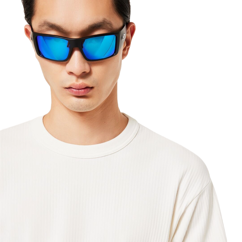 Koop de Oakley Field Gear Line Static Tee 5.0 veilig en snel bij Revert 95 online of kom hem checken in de winkel in Haarlem.
