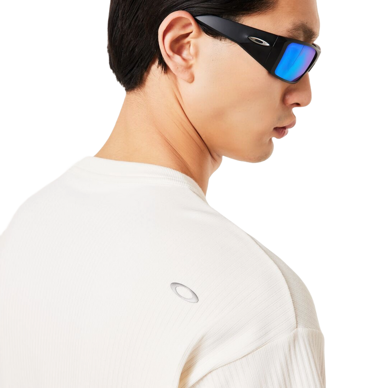 Koop de Oakley Field Gear Line Static Tee 5.0 veilig en snel bij Revert 95 online of kom hem checken in de winkel in Haarlem.