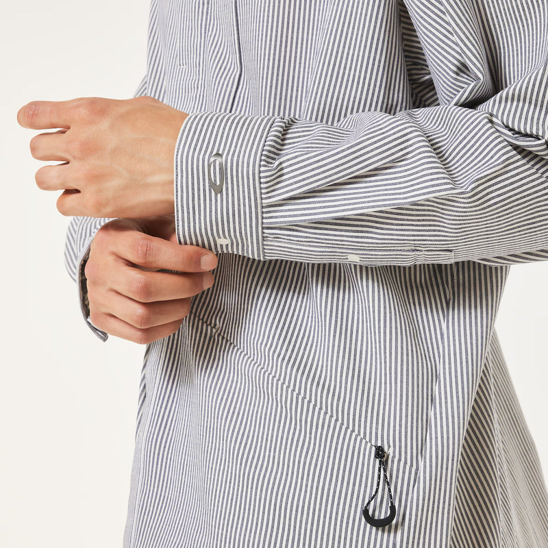 Oakley Field Gear Line Fuel LS Shirt – technisch grandad shirt met waterafstotende afwerking en ademende stretchstof