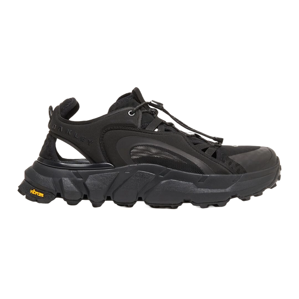Koop de Oakley Aquaterra Hybrid Blackout veilig en snel bij Revert 95 online of kom hem checken in de winkel in Haarlem.