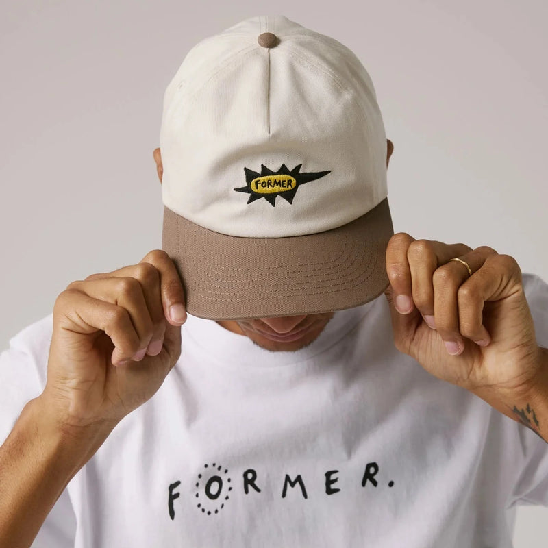 Koop de Former Gleam Cap veilig en snel bij Revert 95 online of kom hem checken in de winkel in Haarlem.