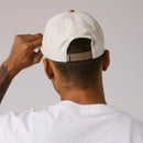 Koop de Former Gleam Cap veilig en snel bij Revert 95 online of kom hem checken in de winkel in Haarlem.