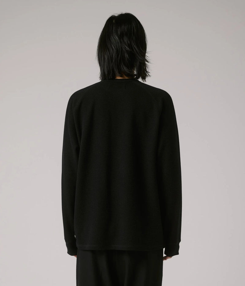 Former Merchandise Anderson LS Waffle Black – zwart longsleeve waffle-knit shirt met subtiele Former-branding