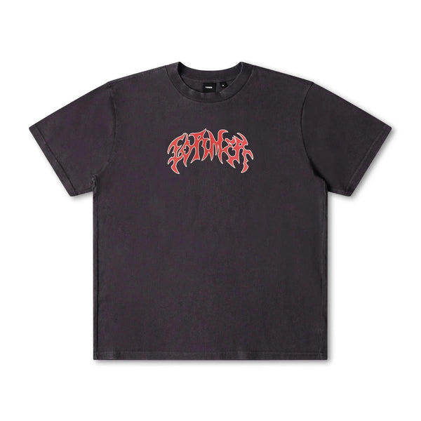 Koop de Former Puncture T-shirt veilig en snel bij Revert 95 online of kom hem checken in de winkel in Haarlem.