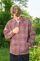 Quasi Skateboards Grain Full Zip Shirt Jacket Oxblood met 100% cotton midweight shirting, oversized patch borstzakken en welted taillezakken, verkrijgbaar bij Revert 95 Haarlem