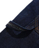 Cash Only Point Denim Shorts in Raw Denim met carpenter pocket detail, self fabric hammer loop en messing logo knoop, verkrijgbaar bij Revert 95 Haarlem