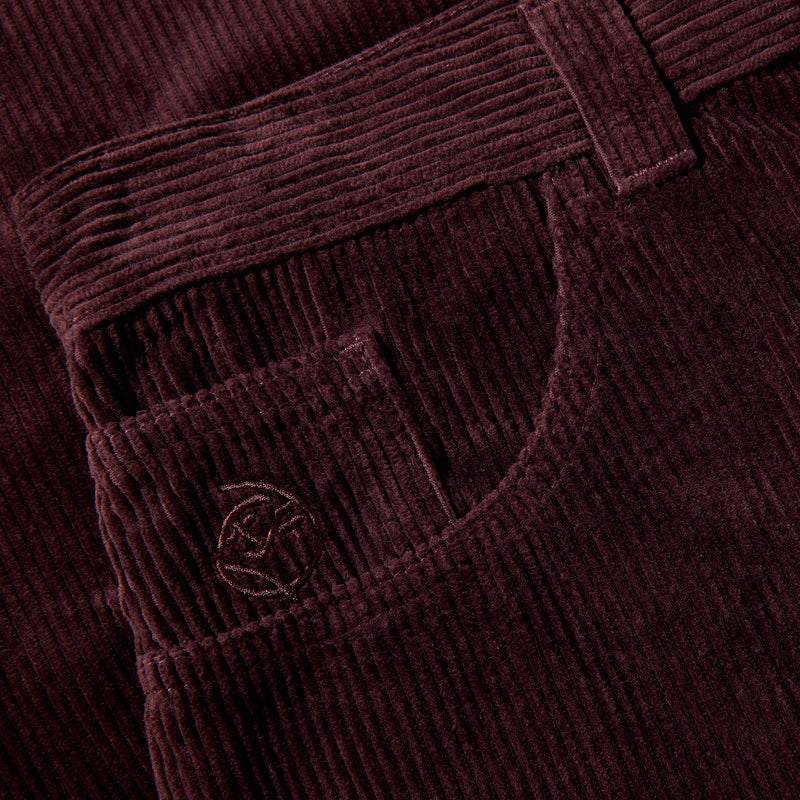 Bestel de Polar skate Co Big Boy Cords Bordeaux veilig, gemakkelijk en snel bij Revert 95. Check onze website voor de gehele Polar skate Co collectie, of kom gezellig langs bij onze winkel in Haarlem.