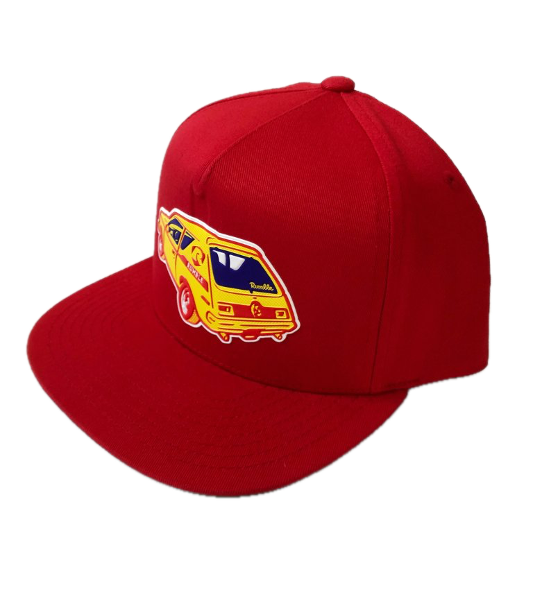 Rumble Red Gremlin Baseball Cap – rode baseball cap met gele Gremlin-auto patch en verstelbare strapback-sluiting