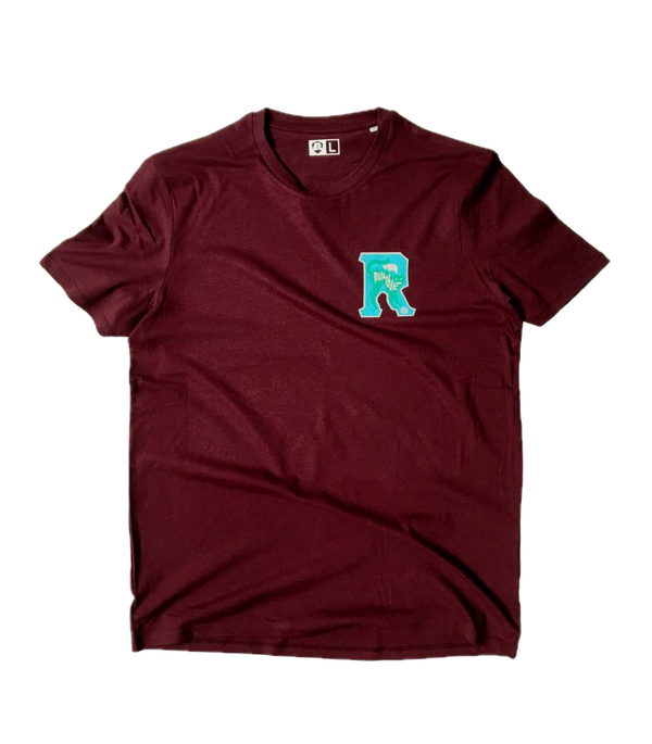 Rumble Cat Dark Cherry T-Shirt – donkerrood T-shirt van katoen en gerecycled polyester met Rumble Cat-print op de borst