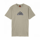 Santa Cruz Winkowski Curb Front T-Shirt in Stone Grey, 100% organic cotton 180gsm jersey regular fit tee met Winkowski Curb graphic op de voorkant van pro rider Erick Winkowski, verkrijgbaar bij Revert 95 Haarlem