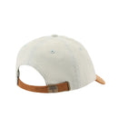 Hélas Caps Jazzy Cap Light Blue/Brown met 100% cotton denim body, contrasterende Brown corduroy klep en geborduurd Hélas graphic, verkrijgbaar bij Revert 95 Haarlem