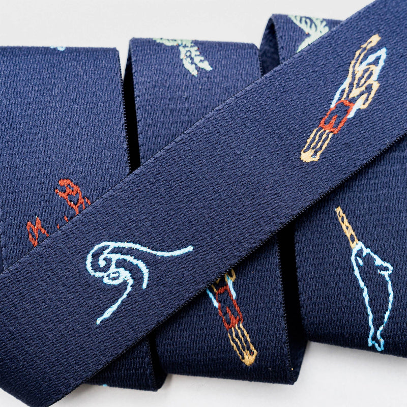 Arcade Belts Save the Waves
