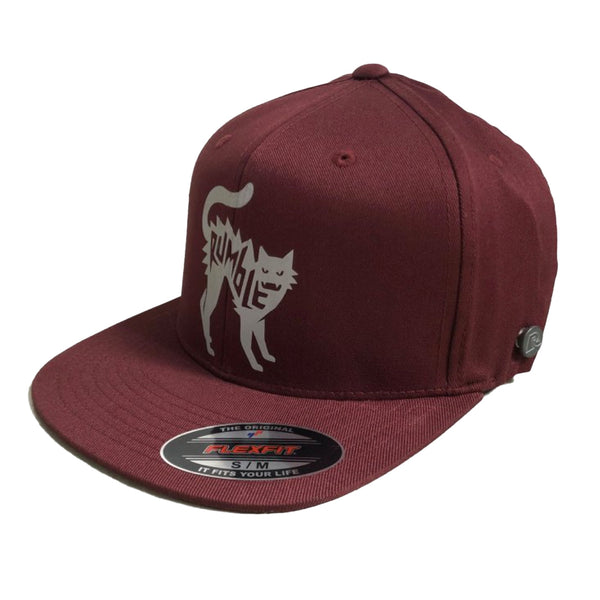 Bestel de Rumble Speed Shop Cat Trucker Flexfit Cap snel, veilig en gemakkelijk bij Revert 95. Check onze website voor de gehele Rumble Speed Shop collectie