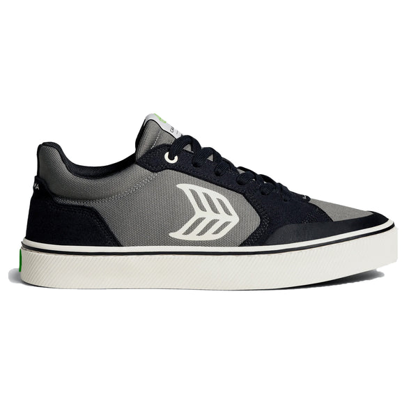 Bestel de Cariuma VALLELY Black CHARCOAL GREY veilig, gemakkelijk en snel bij Revert 95. Check onze website voor de gehele Cariuma collectie, of kom gezellig langs bij onze winkel in Haarlem.